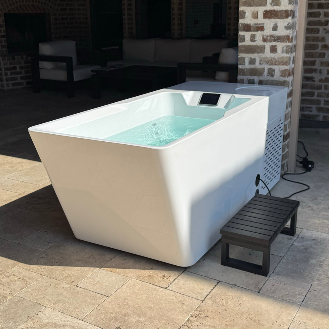 Lifetrend Hot and cold tub outside on the patio by a pool