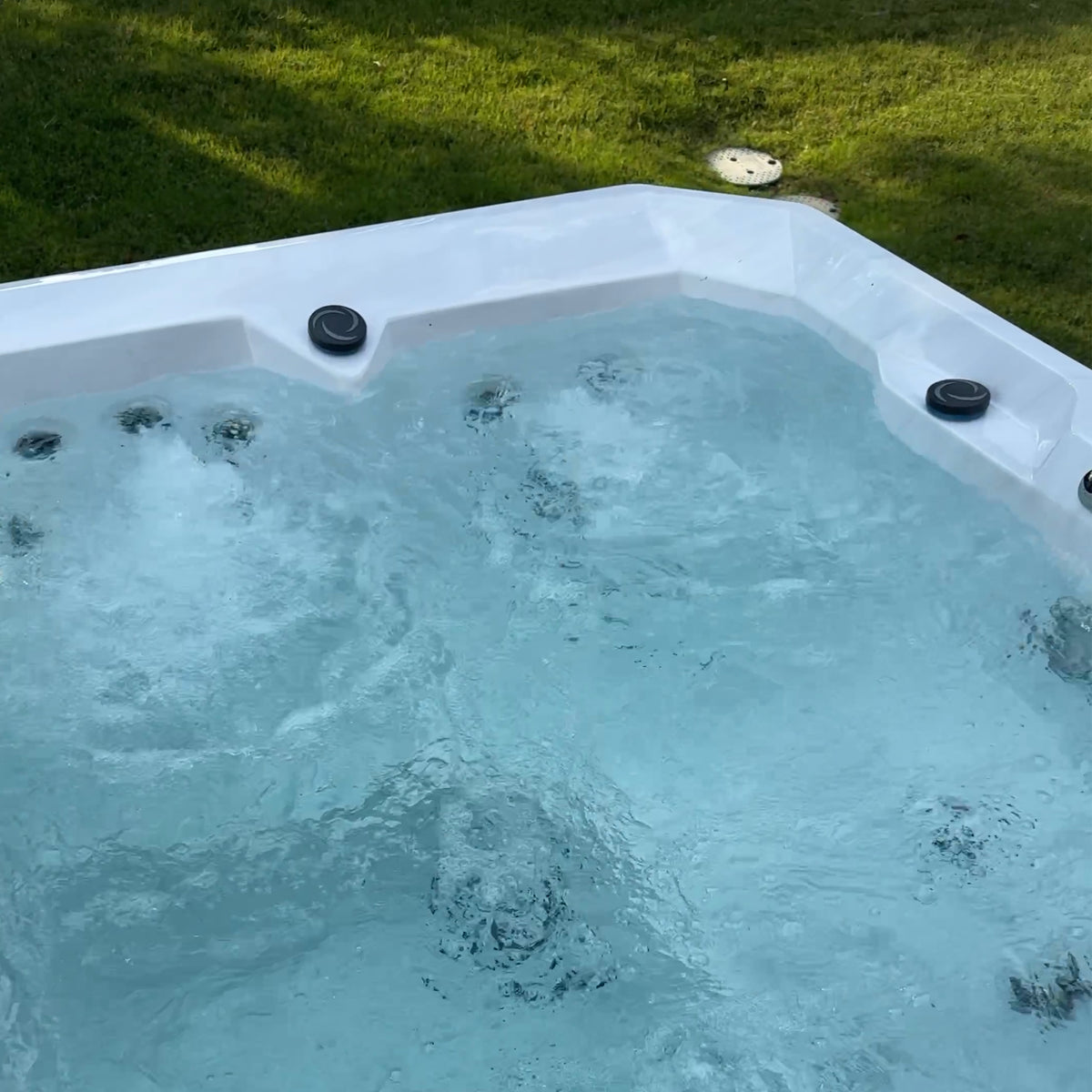 LIFETREND Sierra 3 Person Hot Tub & Cold Plunge Combo — photo 7